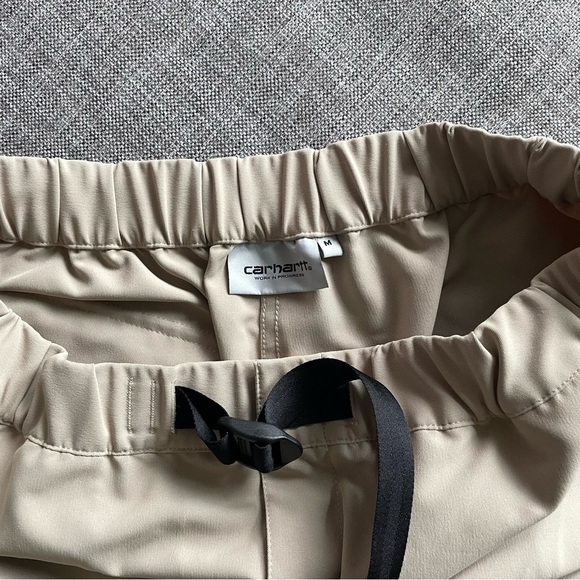 carhartt wip shorts - Picture 3 of 7